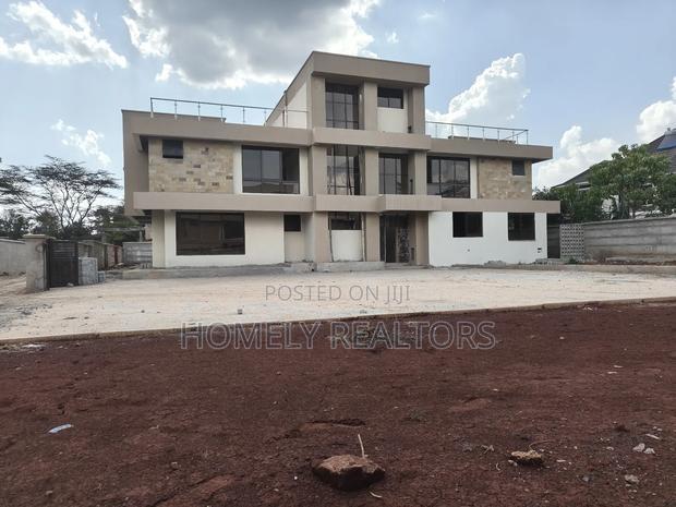 6bdrm Maisonette in Karen, Nairobi for sale