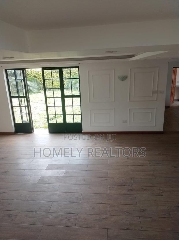 4bdrm Maisonette in Kerarapon Drive, for sale