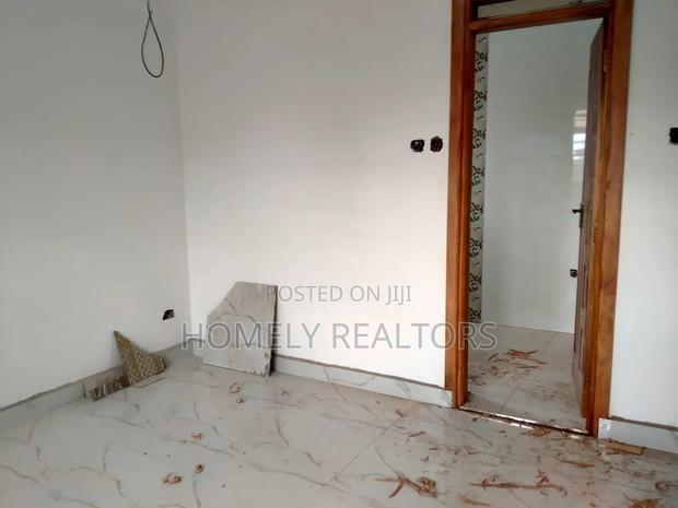 5bdrm Maisonette in Ngong Oloosurutia for sale