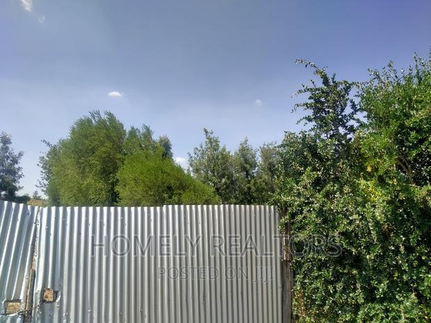 Quarter Acre in Kiserian Near Tarmac and Good Neighborhood
