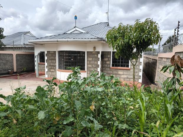 3bdrm Bungalow in Kanisani, Nkoroi for sale