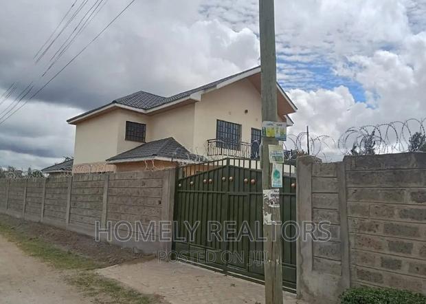 4bdrm Maisonette in Rongai Kanisani, Nkoroi for sale