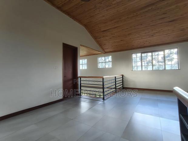 4bdrm Mansion in Oloirien, Birika, Kiserian for sale