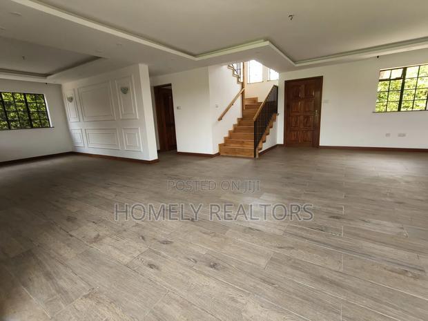 4bdrm Maisonette in Kerarapon Drive, for sale