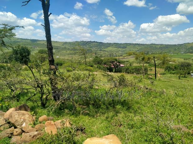 4 Acres in Kiserian Kona Baridi. Has a Nice View of Magadi