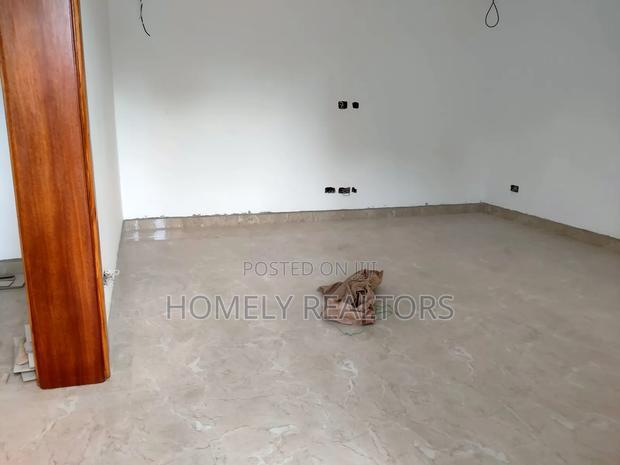 5bdrm Maisonette in Ngong Oloosurutia for sale