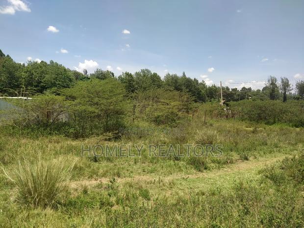 Eighth Acre Plot in Kerarapon Ngong, Touching Tarmac