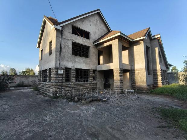 4bdrm Maisonette in Nkoroi Gated Estate for sale