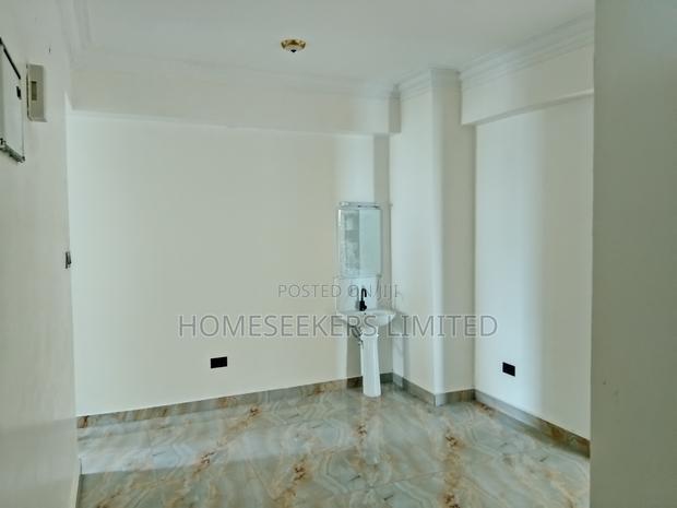 3bdrm Apartment in Gardenview, Ganjoni for rent