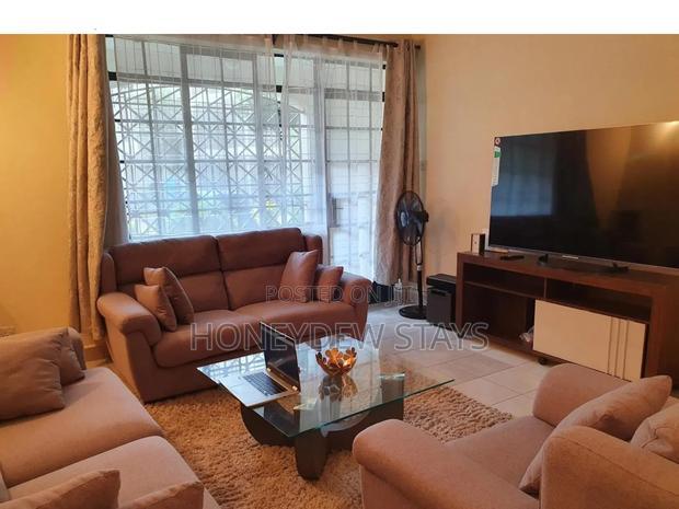 3bdrm Apartment in Pride Park, Embakasi, Nyayo Estate for sale