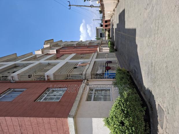 3bdrm Apartment in Best Home Apartment, Gateway Mall Area for sale