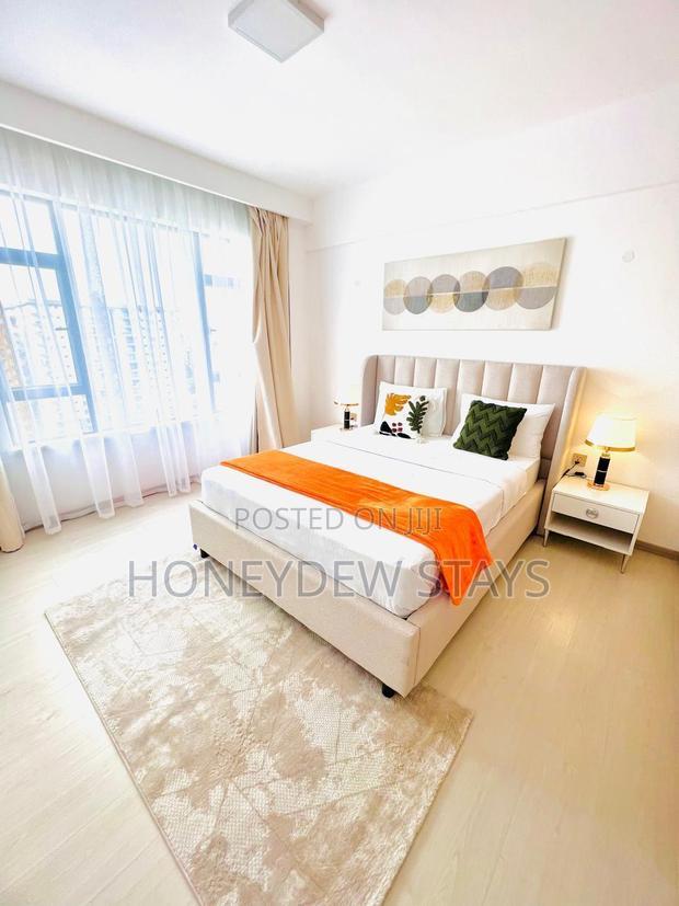 Furnished 5bdrm Apartment in Royal Oaks Residency, Valley Arcade