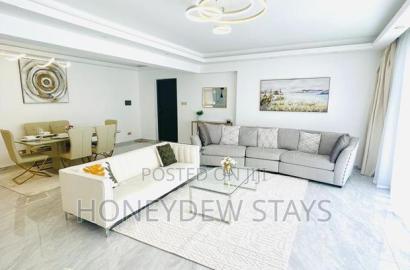 Furnished 5bdrm Apartment in Royal Oaks Residency, Valley Arcade