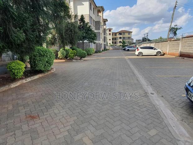 3bdrm Apartment in Pride Park, Embakasi, Nyayo Estate for sale