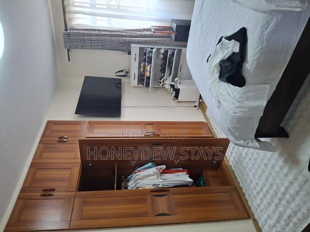 3bdrm Apartment in Best Home Apartment, Gateway Mall Area for sale