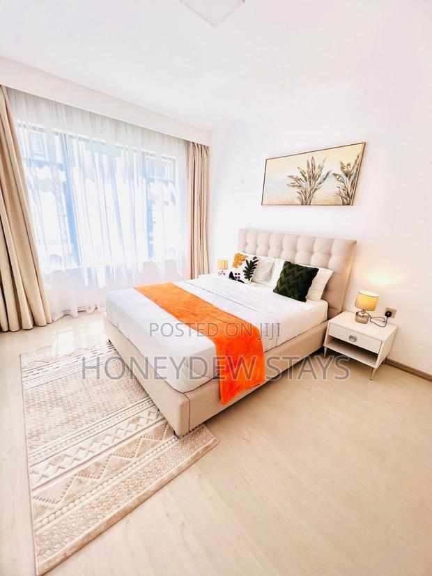 Furnished 5bdrm Apartment in Royal Oaks Residency, Valley Arcade