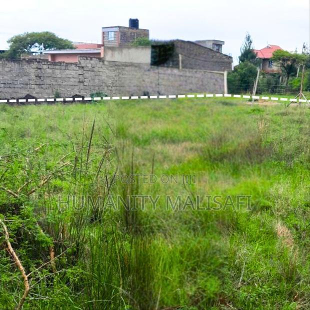 40 by 80 Land Plot at Kamakis, Ready Title.A Modern Commercial Center
