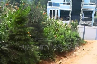 50 by 100 Land Plot in Kinoo With Ready Titledeed. Friendly Atmosphere