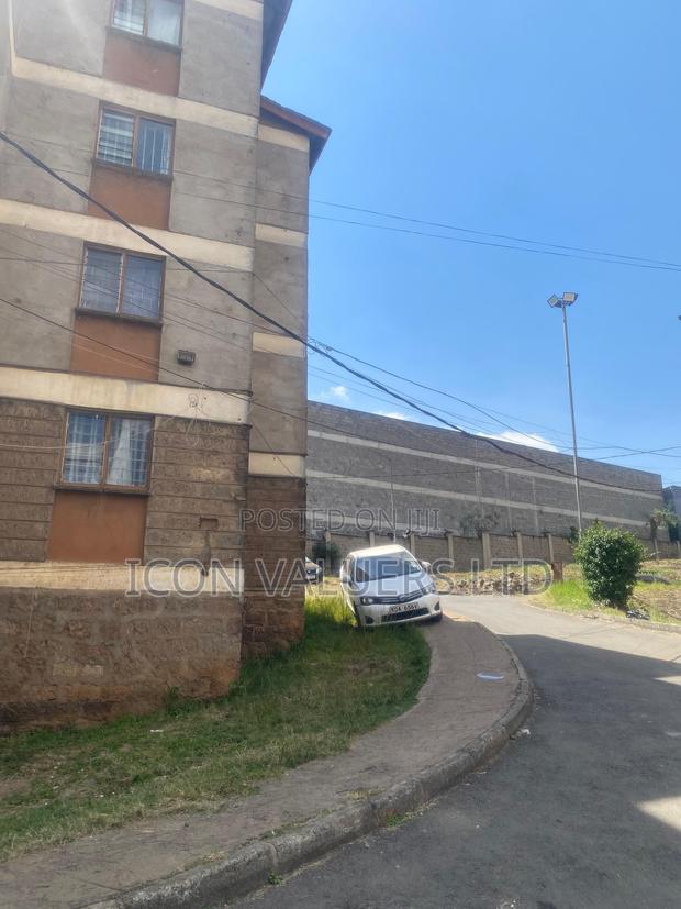 1bdrm Apartment in Nyayo Highrise for rent