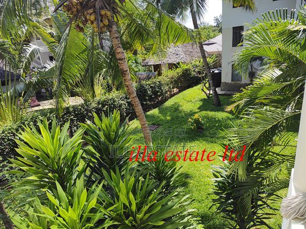 Furnished 2bdrm Apartment in Central Diani for sale