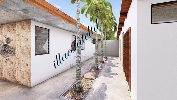 2bdrm Villa in Diani Beach 2Nd Row, Ukunda for sale