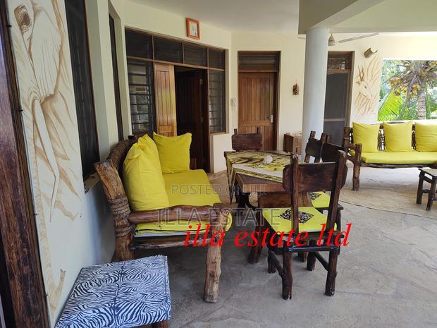 Furnished 2bdrm Apartment in Central Diani for sale
