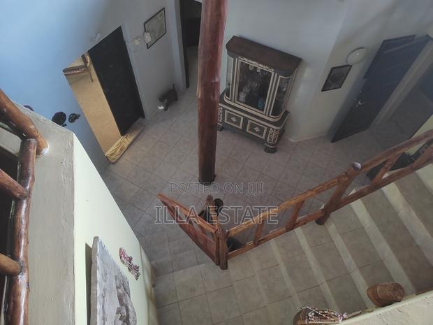 Furnished 3bdrm Villa in Neptune, Diani for sale