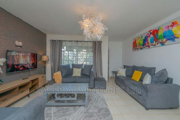 Furnished 2bdrm Apartment in Parklands/Highridge for rent