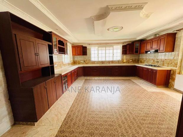 7bdrm Maisonette in Runda for sale