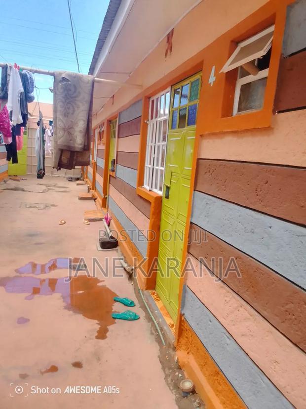 Thika Kisii 50 by 100 Rentals for Sale 8.5m