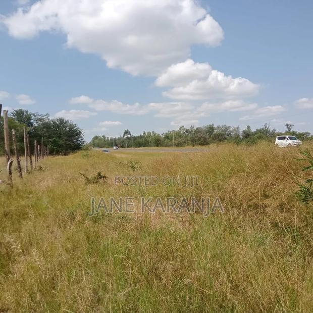 One Prime Acre Along Thika Garissa Highway 12m
