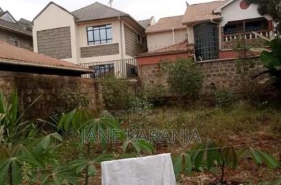 A Plot Fr Sale Kenyattaroad 40by80 4.2m in Agated Controlled Community