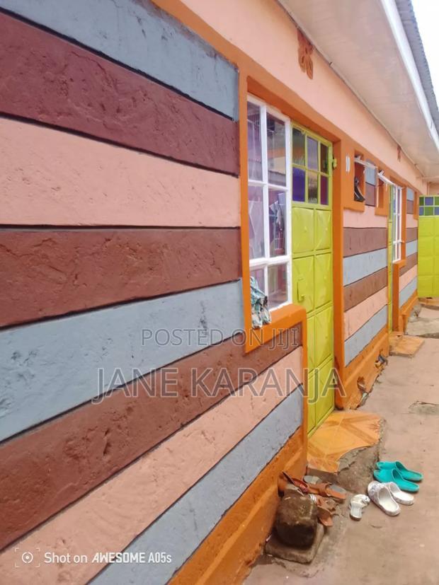 Thika Kisii 50 by 100 Rentals for Sale 8.5m