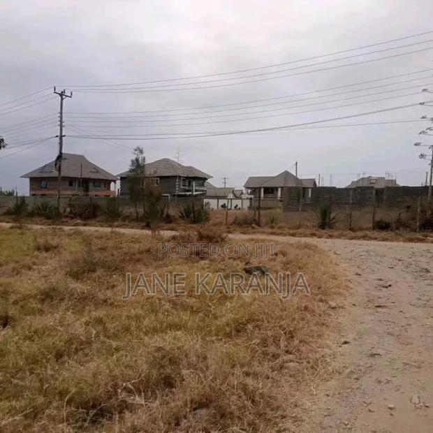 2adjaccent 50by 100 Plots Katani Off Mbsa Road 2.95 Each