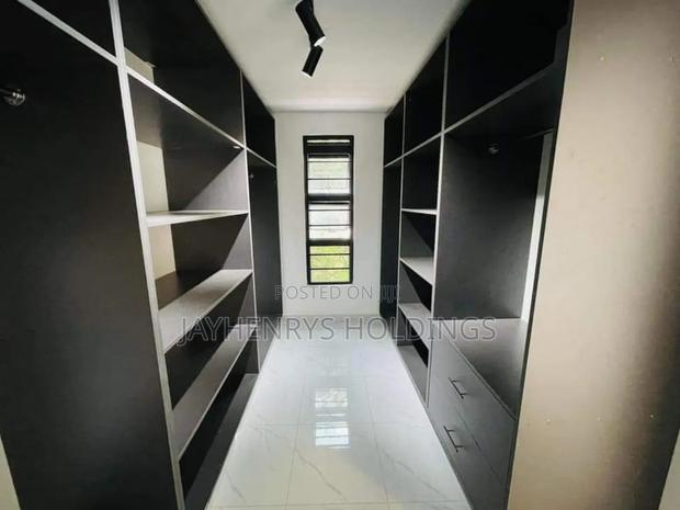 5bdrm House in Mugutha, Ruiru for sale
