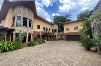 5bdrm House in Kyuna Estate for rent