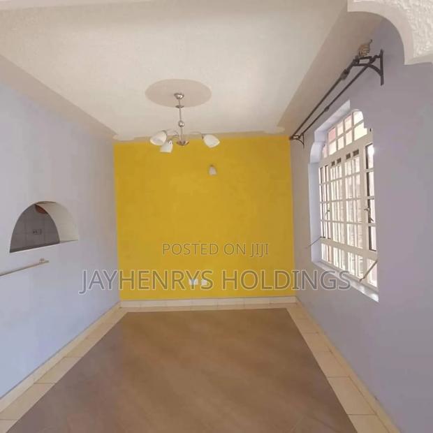 5bdrm House in Membley Estate for sale