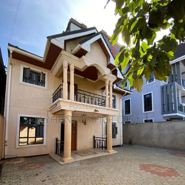4bdrm House in Roysambu for rent