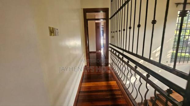 4bdrm House in Runda for rent