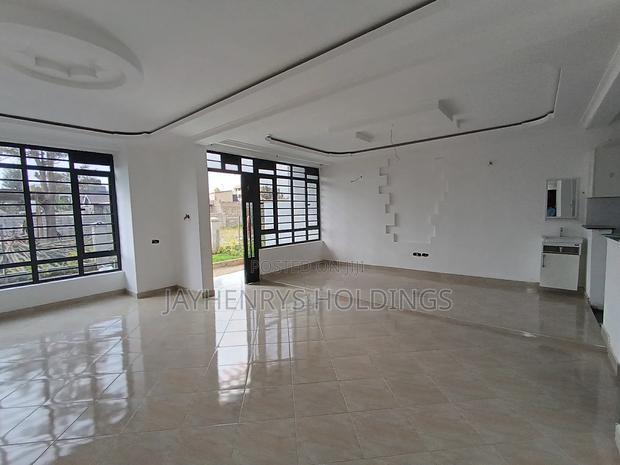 3bdrm House in Kimbo for sale