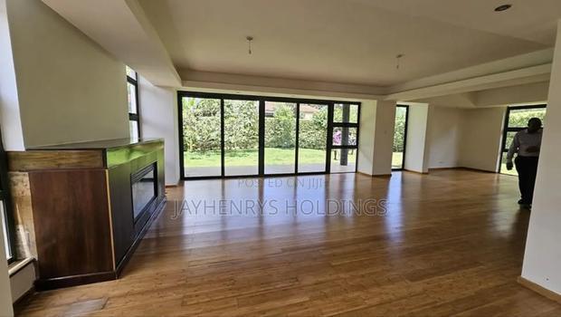4bdrm House in Garden Estate, Roysambu for sale