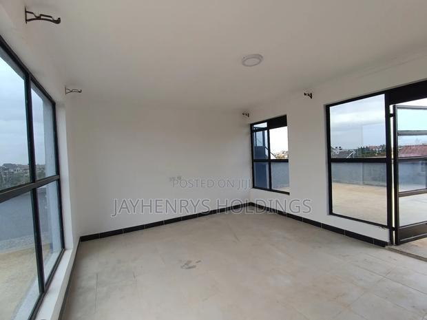 4bdrm House in Muigai Inn, Kenyatta Road / Theta for sale