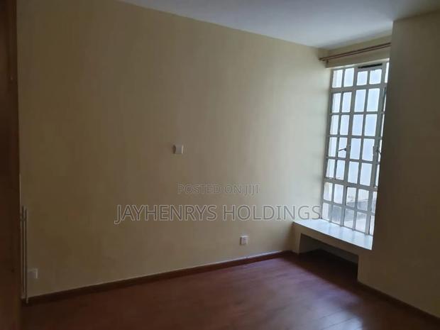 3bdrm Apartment in Kahawa West for sale