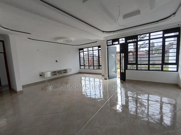 3bdrm House in Kimbo for sale