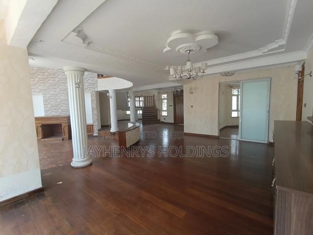 5bdrm House in Roysambu for sale