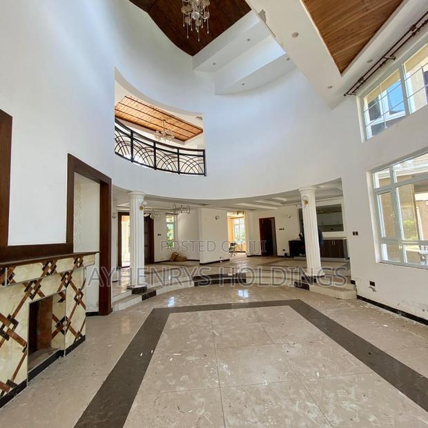 5bdrm House in Garden Estate, Roysambu for rent