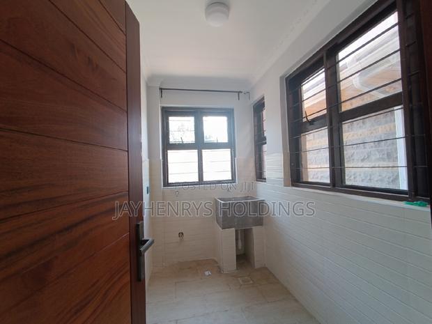 3bdrm House in Thome Estate for rent