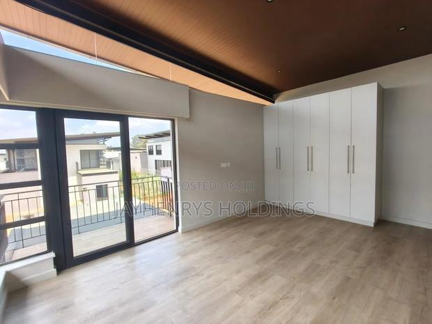 4bdrm House in Runda for sale