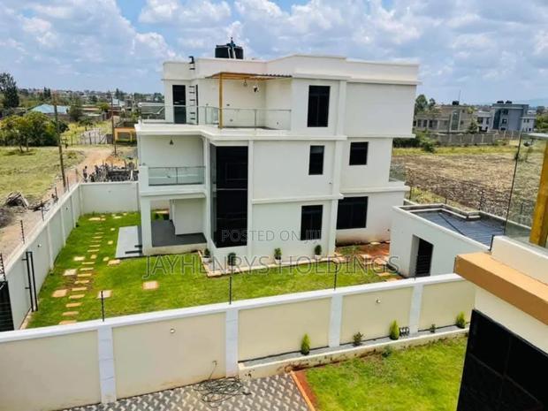 4bdrm House in Karuguru, Kamakis for sale