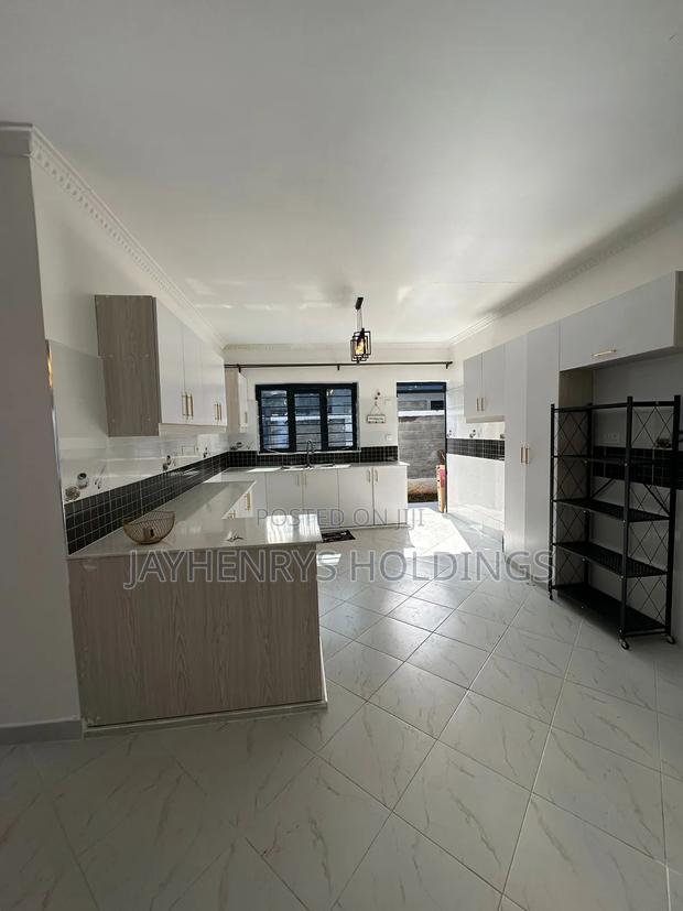 4bdrm Bungalow in Mugutha, Ruiru for sale